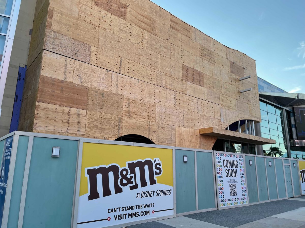 mms-store-disney-springs-facade-1-7936636