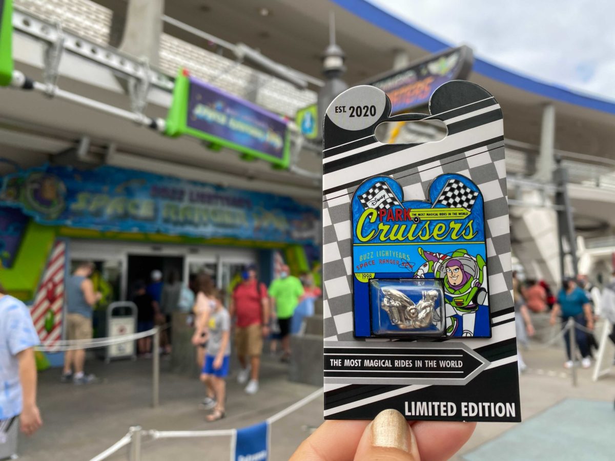 park-cruisers-buzz-lightyear-pin