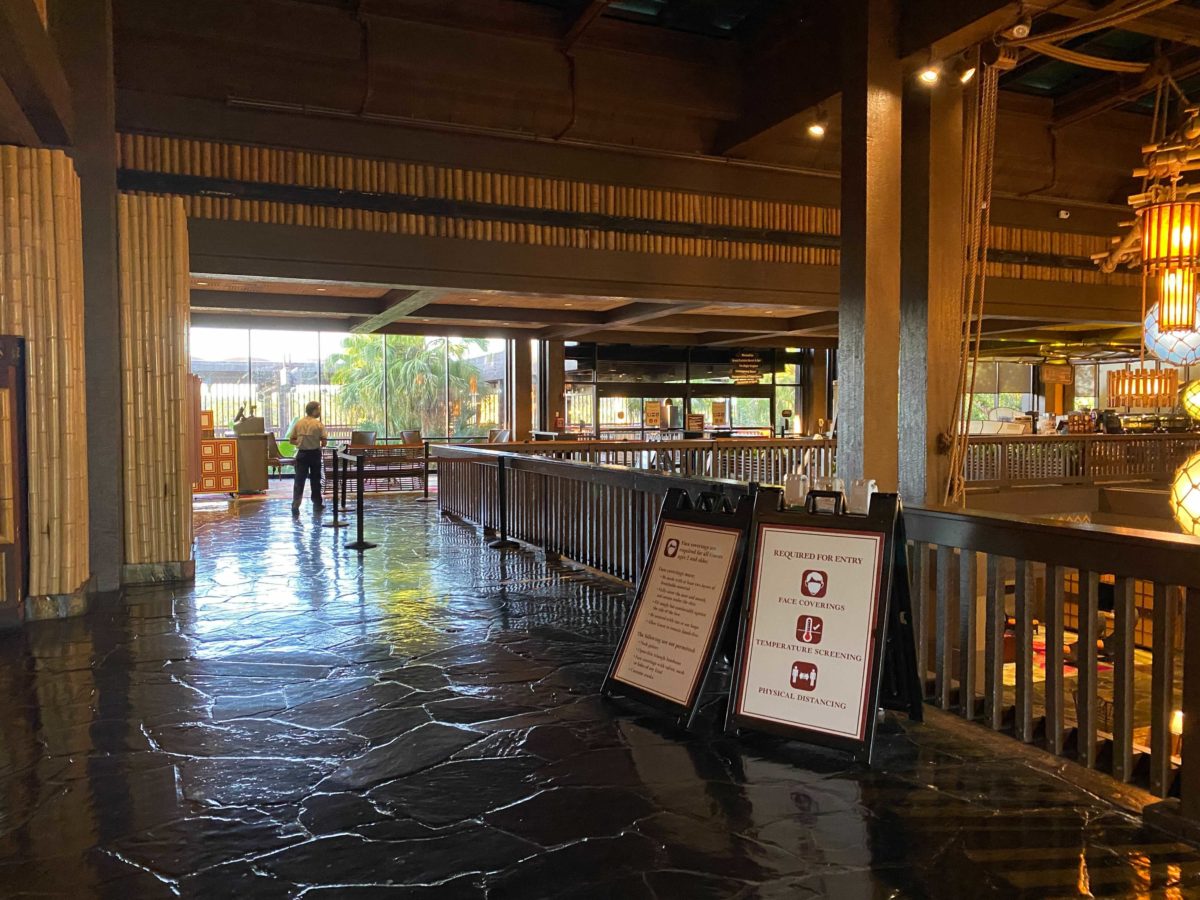 polynesian-closure-monorail_1