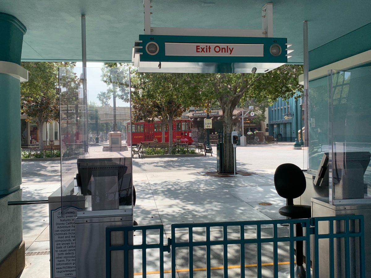 red-car-trolley-disney-california-adventure-reopening-prep_7