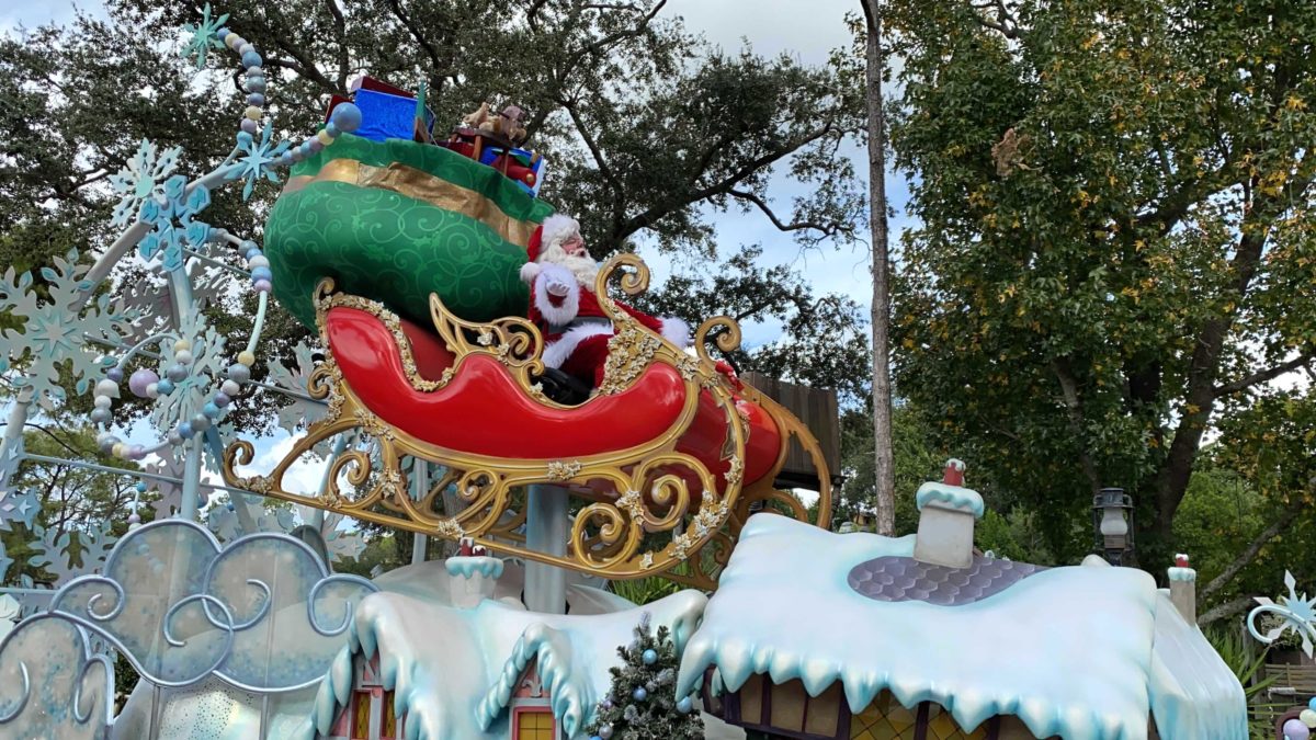 santas-christmas-cavalcade-magic-kingdom-2020_4