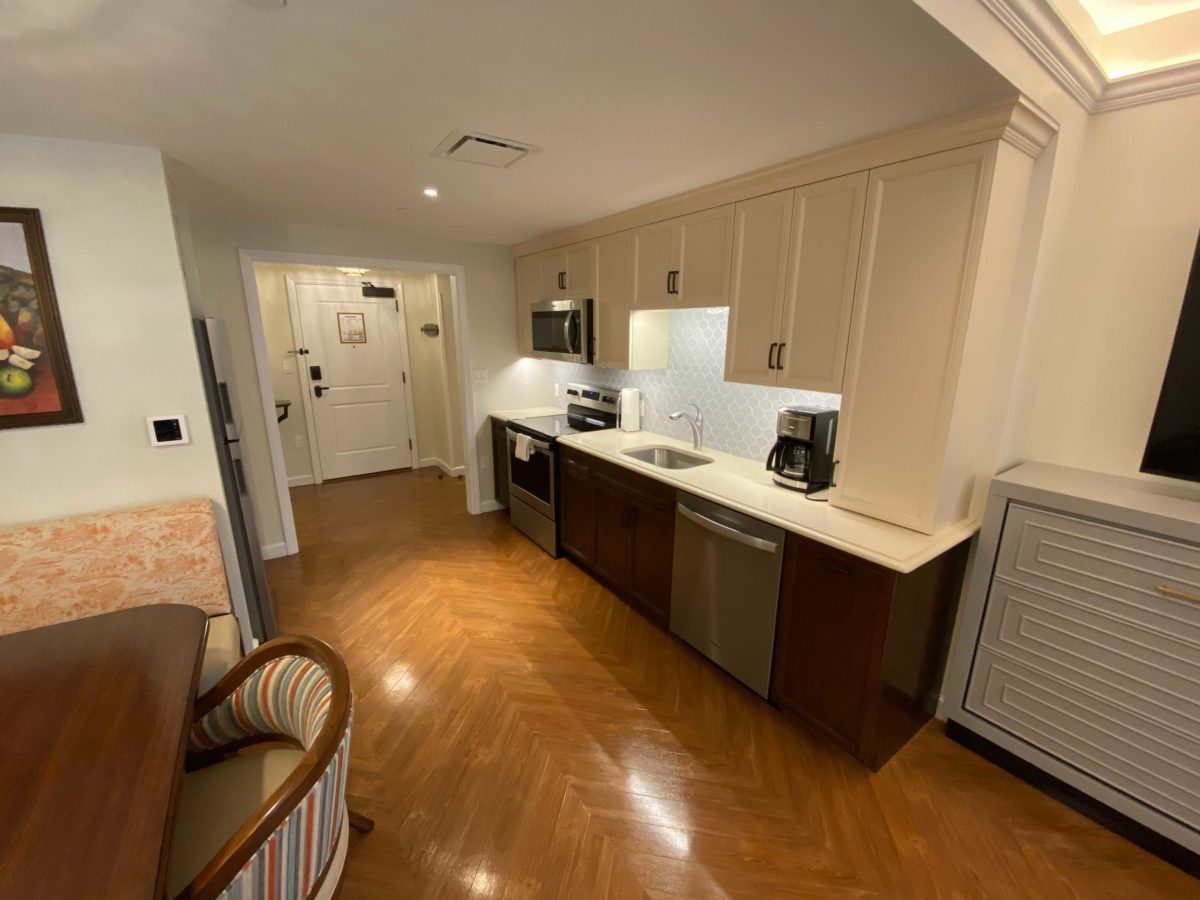 two-bedroom-villa-tour-riviera-84