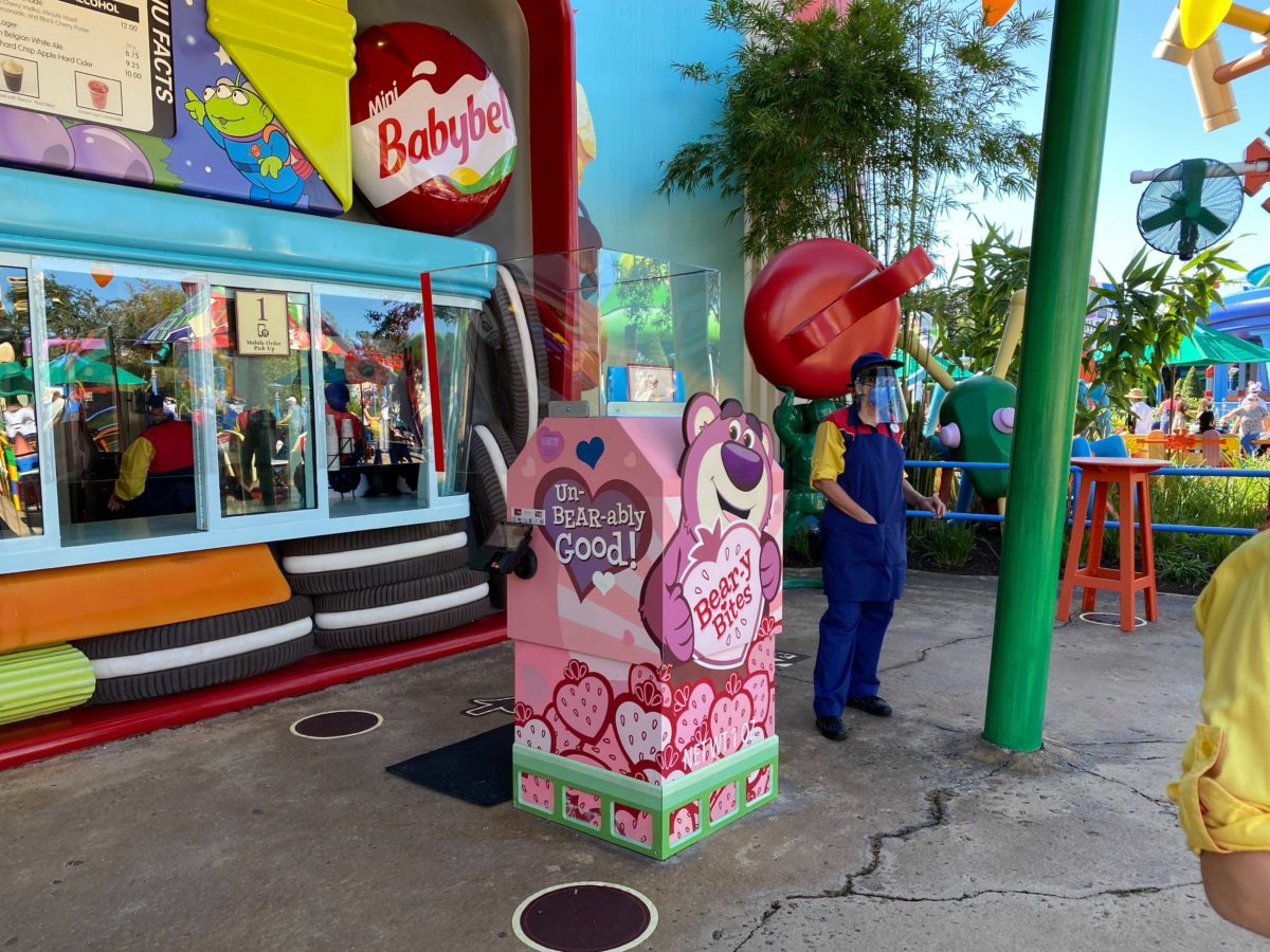 woody's lunch box hollywood studios