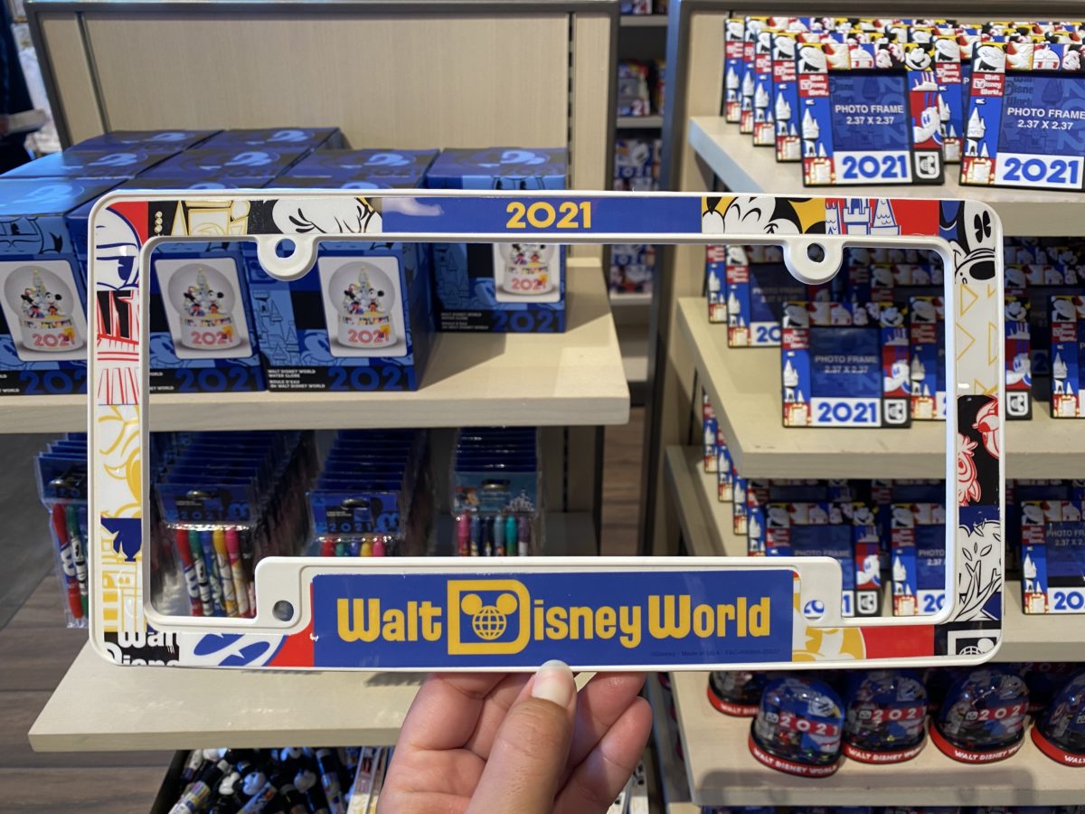 2021-license-plate-frame-disney-springs-12222020-7226194