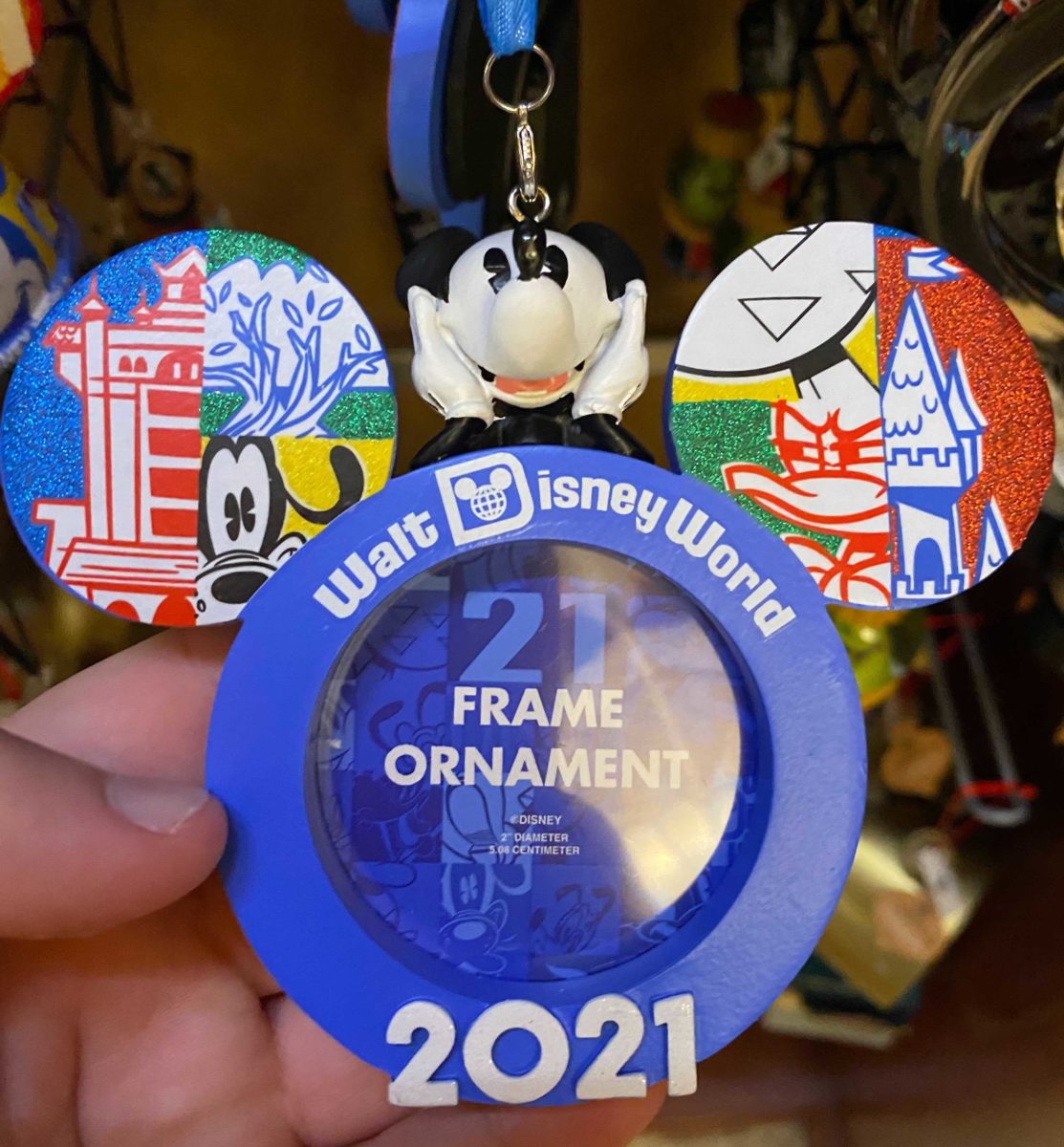 PHOTOS Even More New 2021 Christmas Ornaments Arrive at