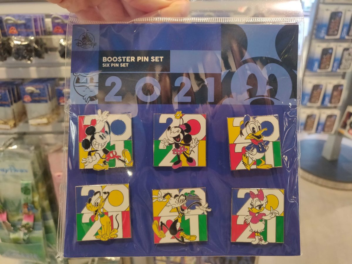 2021-pins-lanyards-102337