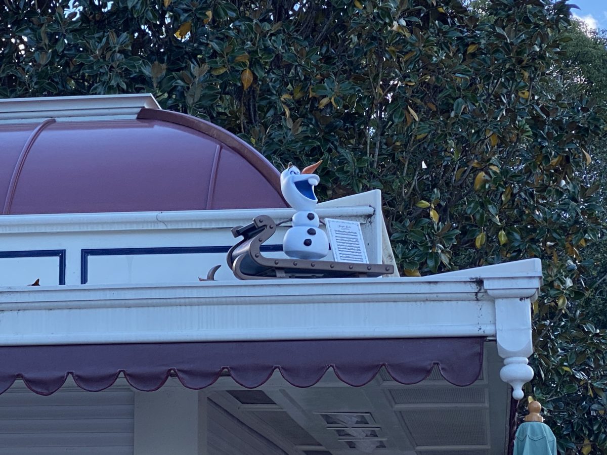 american-adventure-olaf-new-location-epcot-12212020-6953828