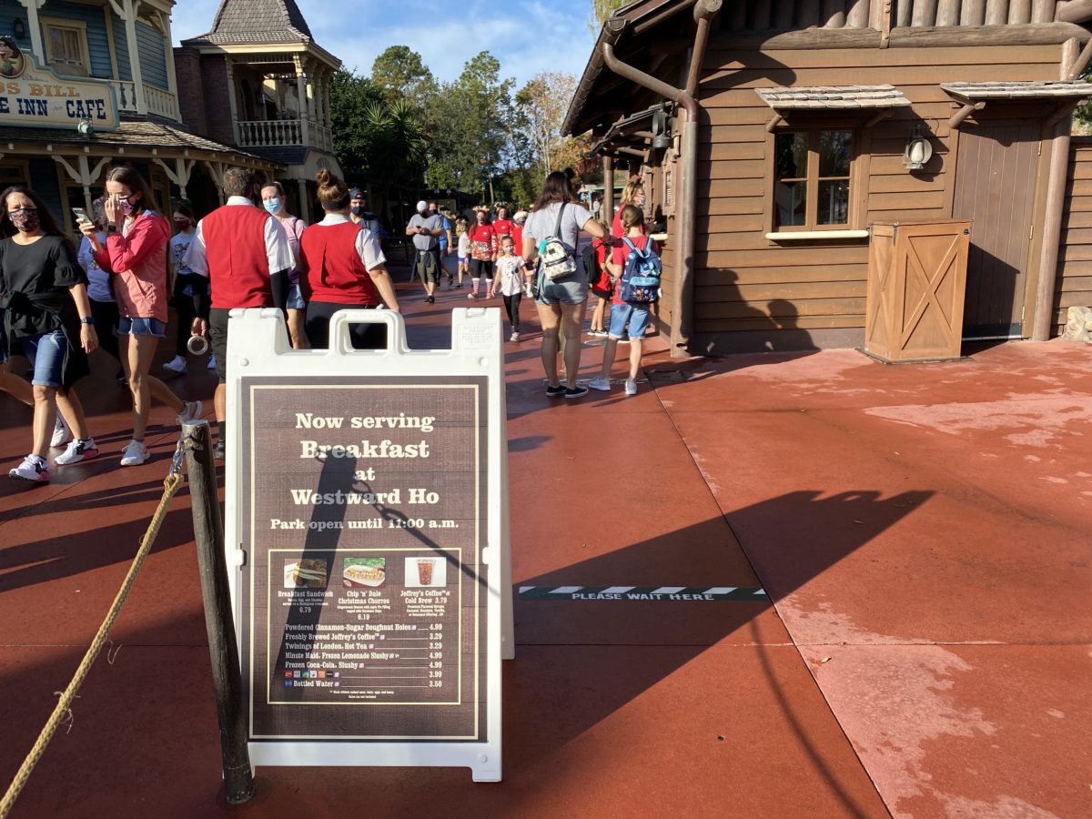 breakfast-sign-westward-ho-refreshments-magic-kingdom-12242020-3429129