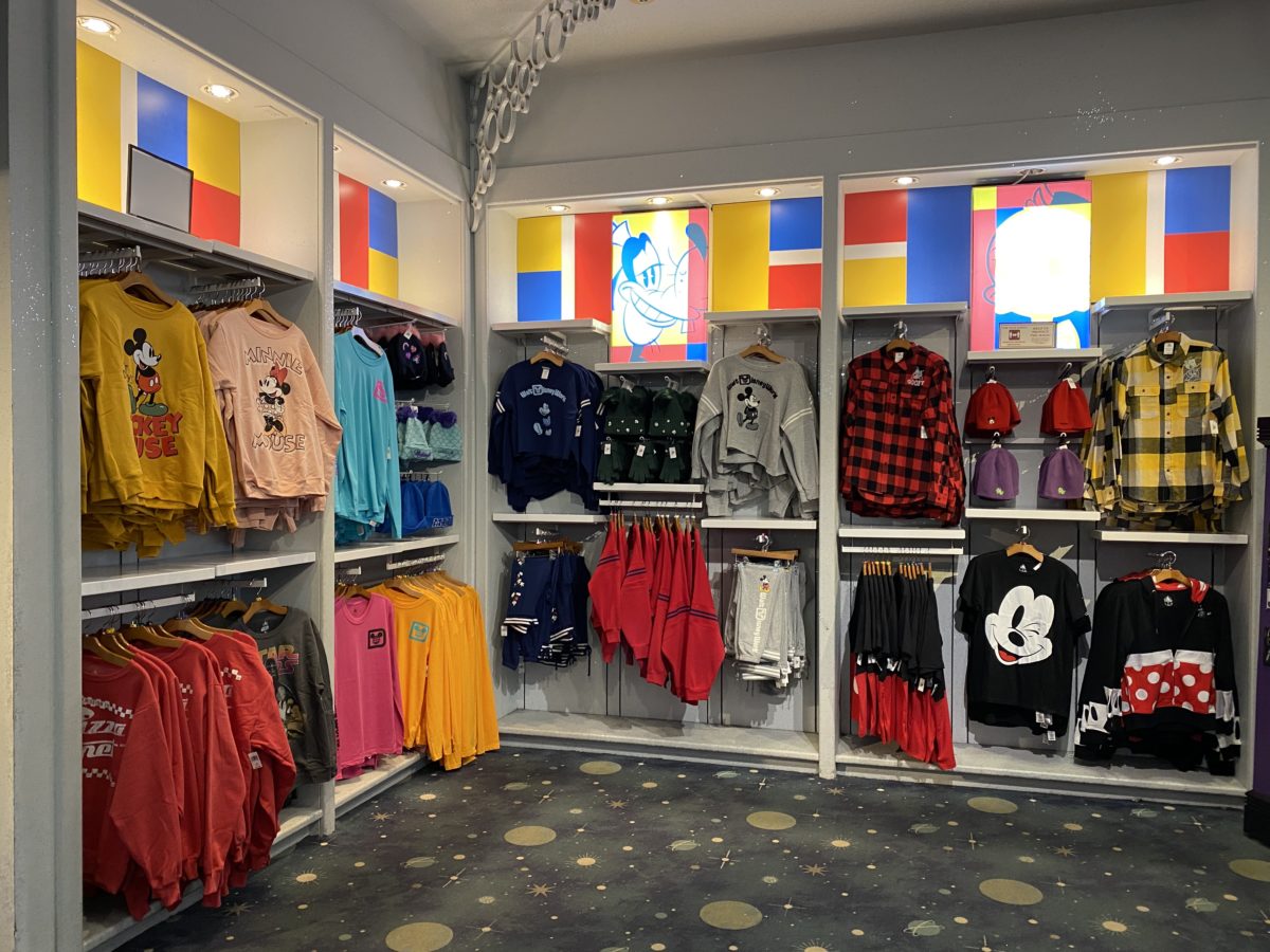 days-of-christmas-back-room-mickey-and-friends-merch-1-disney-springs-12222020-9881452