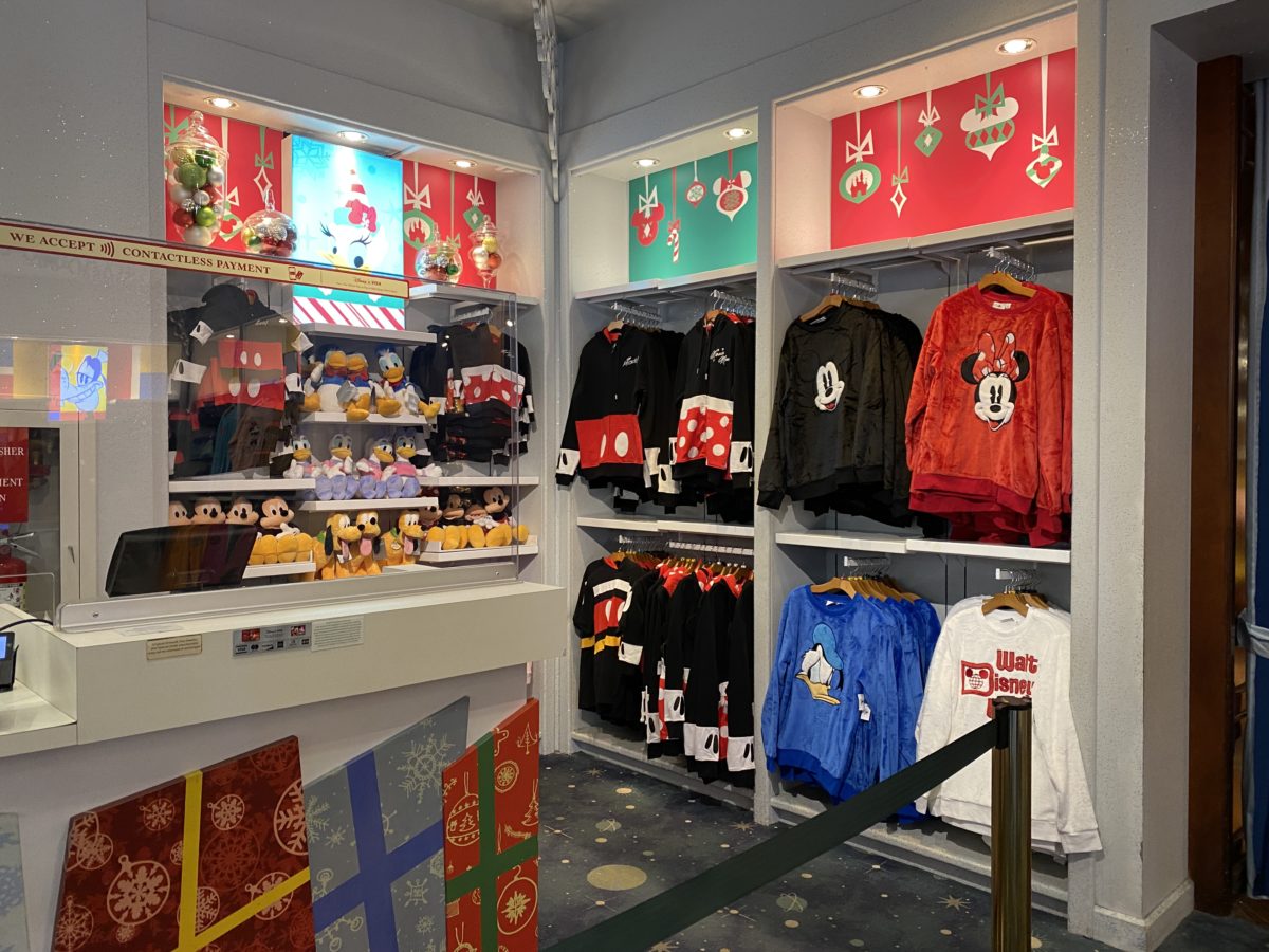 days-of-christmas-back-room-mickey-and-friends-merch-2-disney-springs-12222020-6245386