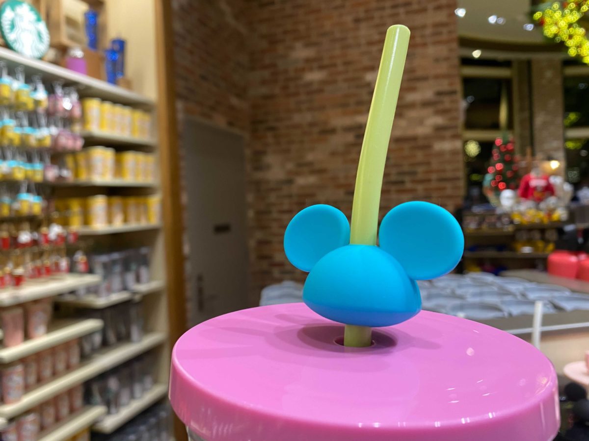 fastpass-to-friday-sipper-4