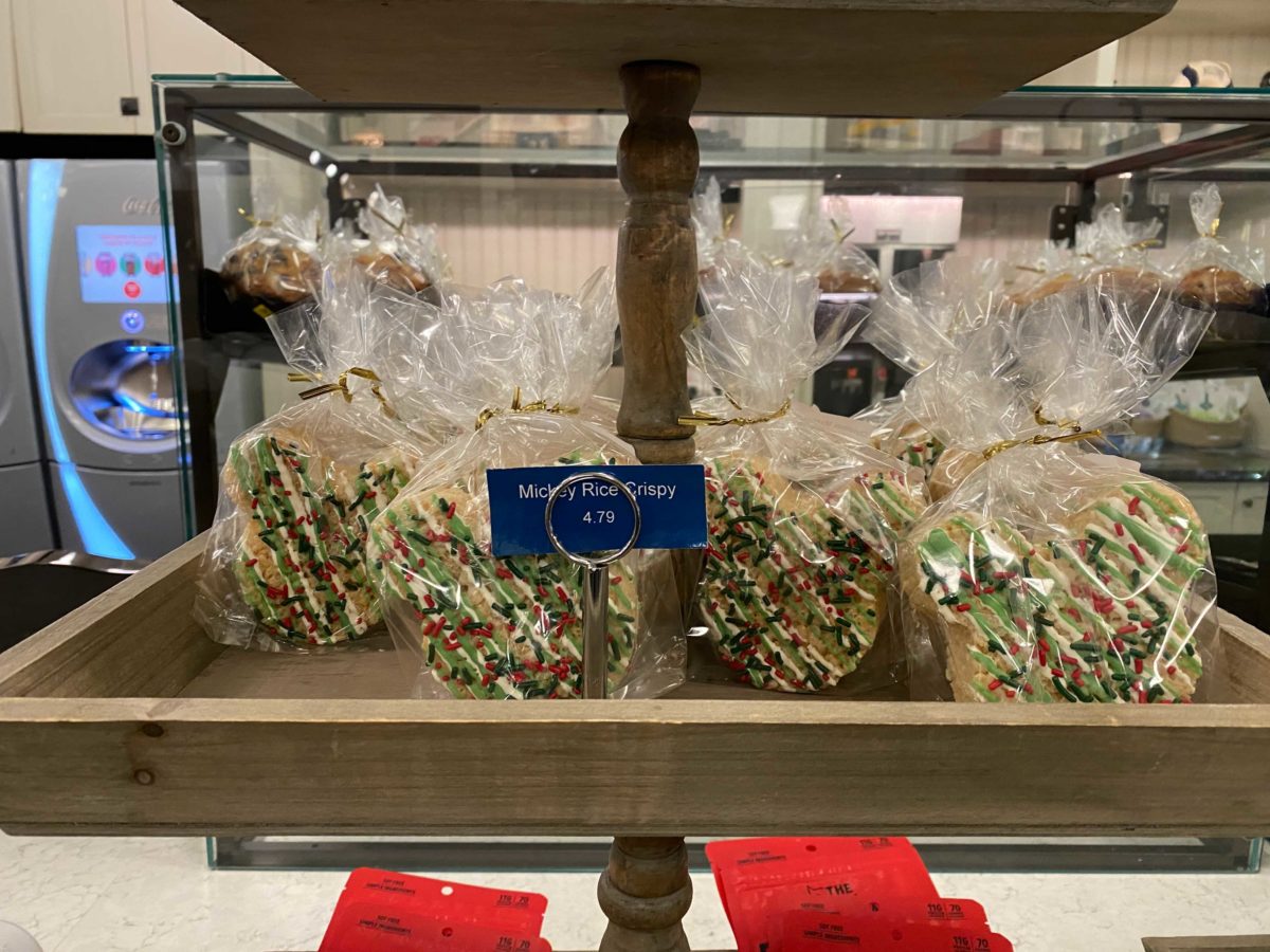 holiday-rice-krispy-treat-1