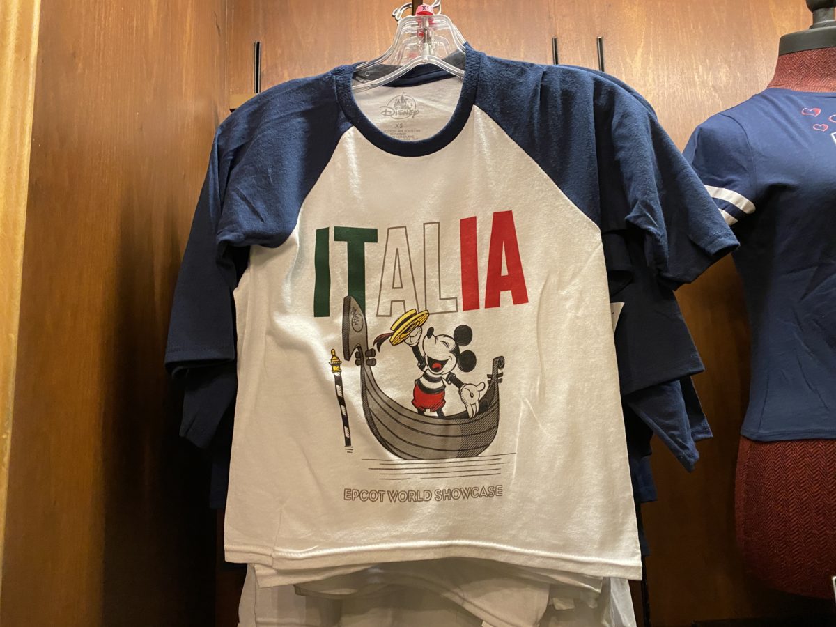 italia-youth-raglan-italy-pavilion-epcot-12012020-6433111