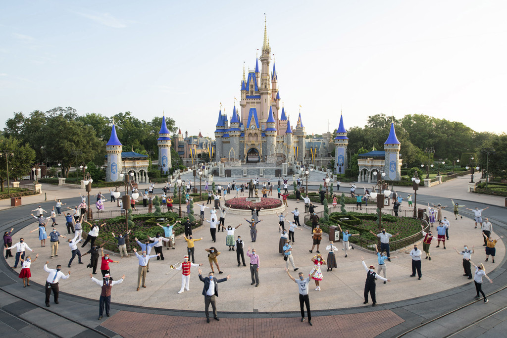 jeffvahlewaltdisneyworldresortreopening2zgszyvvvoix