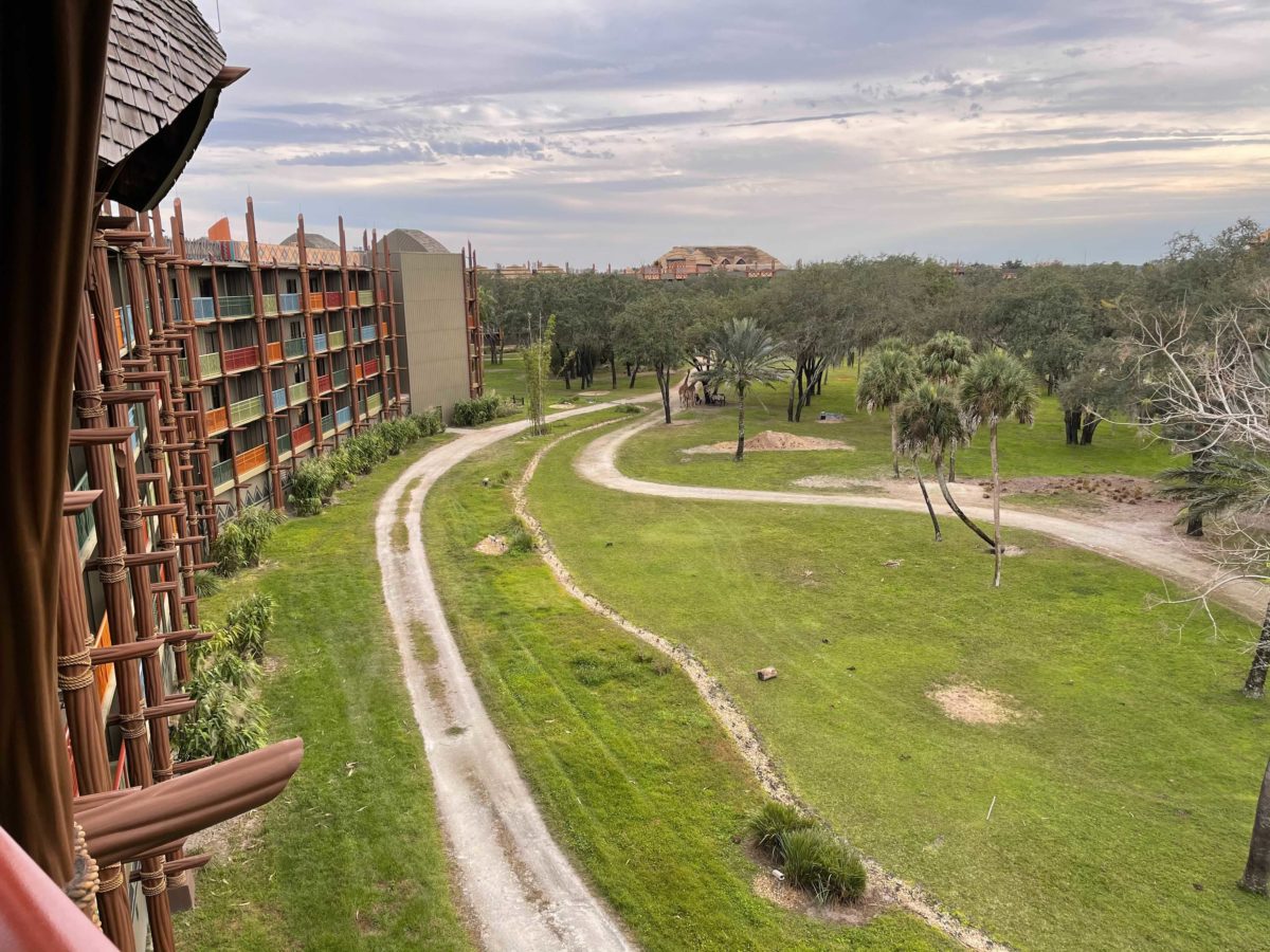 PHOTOS, VIDEO: Tour a Savanna View 3-Bedroom Grand Villa at Disney's 