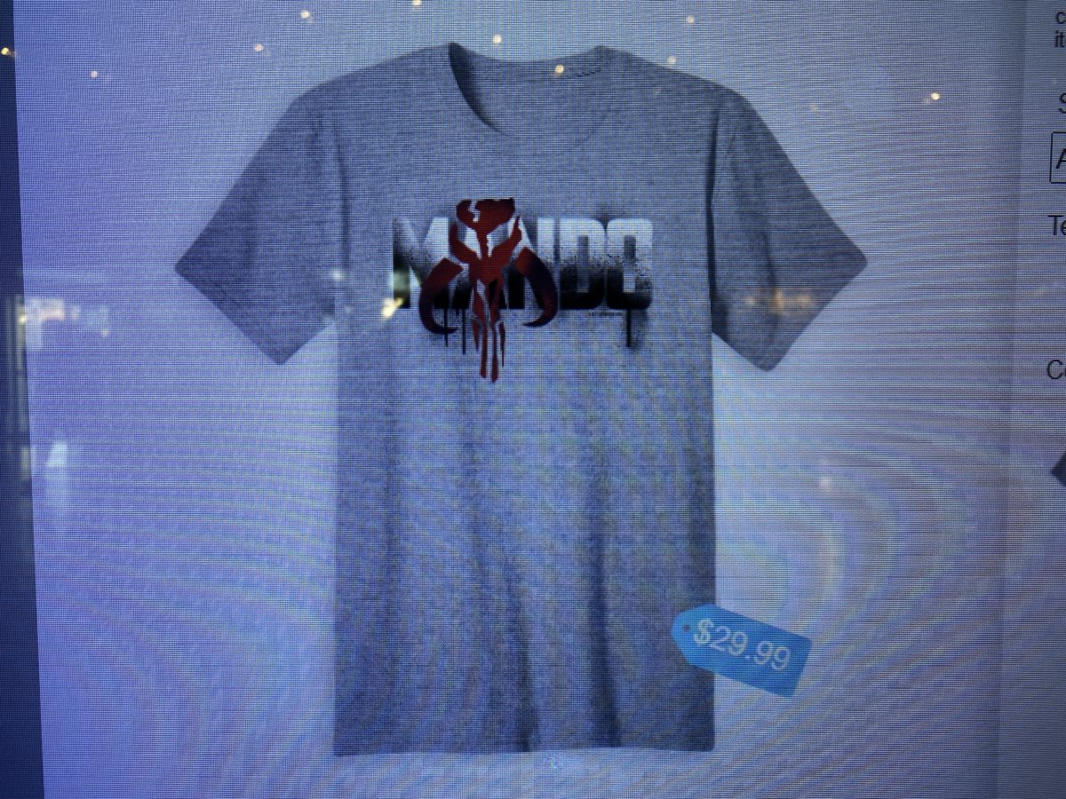 mando-signet-paint-shirt-made-kiosk-magic-kingdom-12242020-4591974