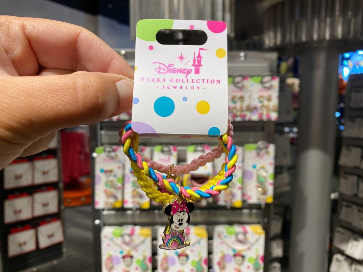 minnie-mouse-costume-jewelry-charm-bracelet-set-1-7358213