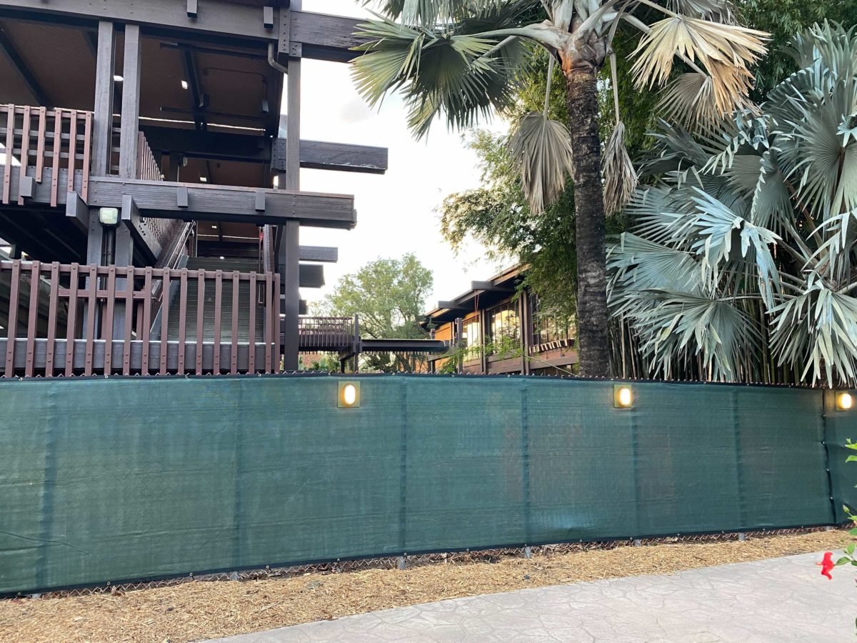 polynesian-village-monorail-platform-construction-20-8717912