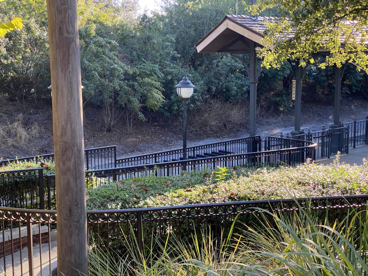 railroad-ties-added-near-fantasyland-station-magic-kingdom-12092020-2973196