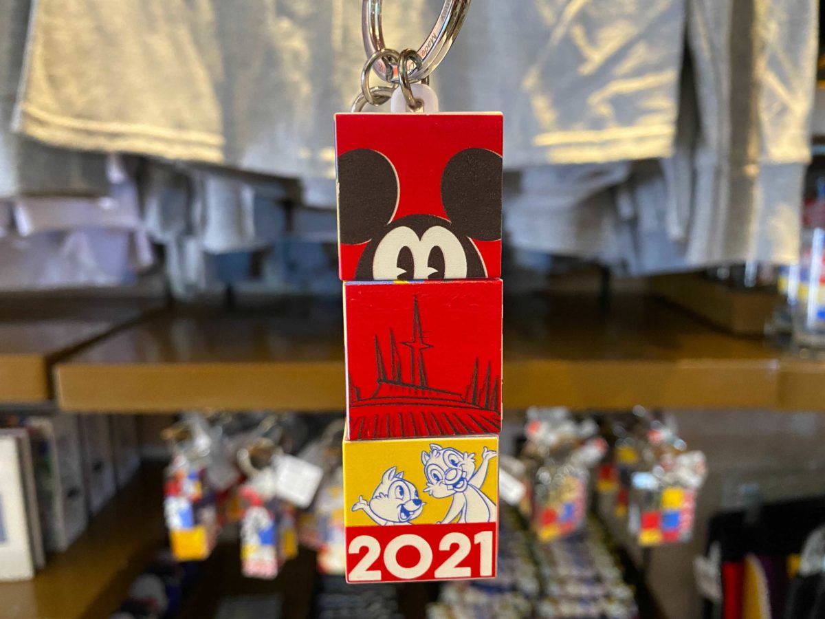 Photos New 21 Dated Merchandise Apparel Accessories Mugs Stationery And More At Walt Disney World Wdw News Today