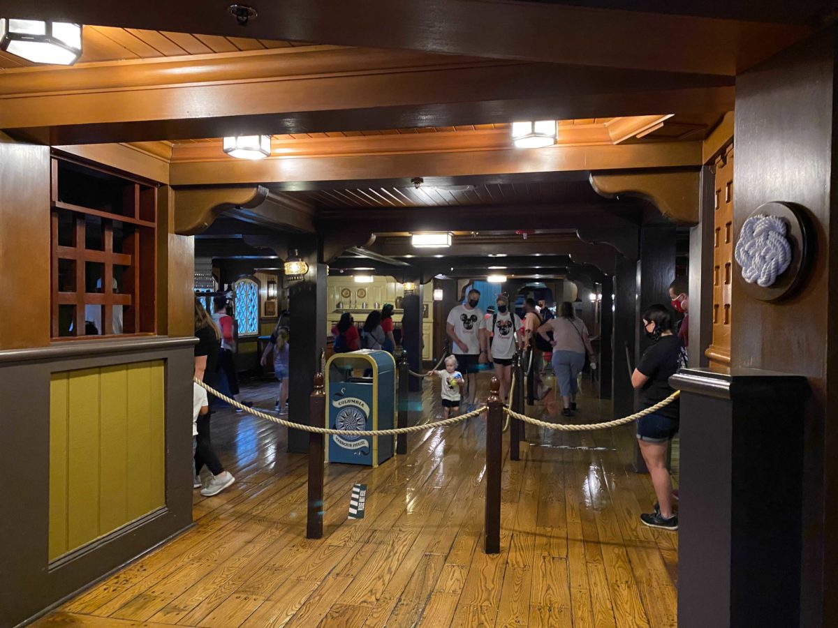 columbia-harbour-house-peter-pans-flight-queue-10