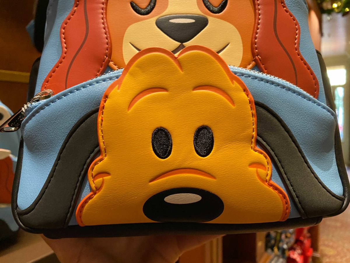 disney-dogs-cats-loungefly-19