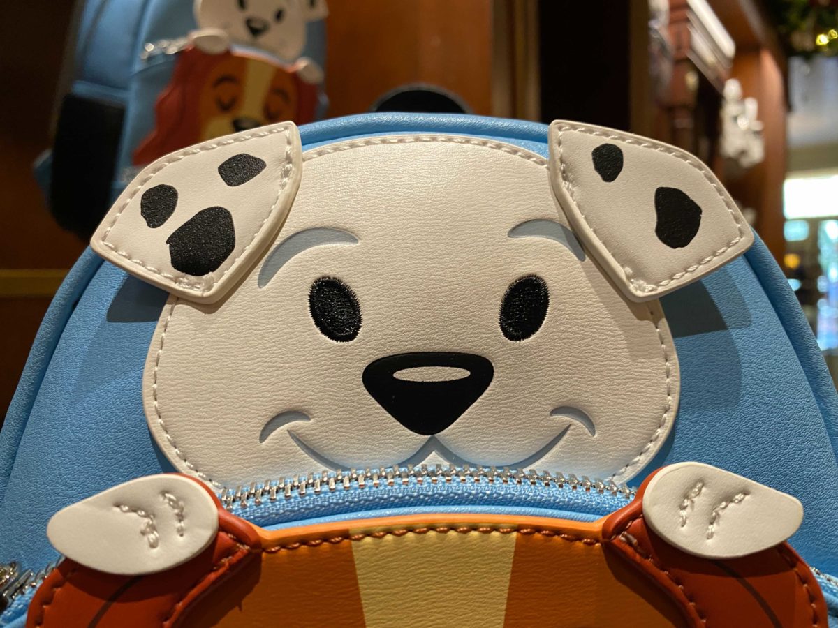 disney-dogs-cats-loungefly-21