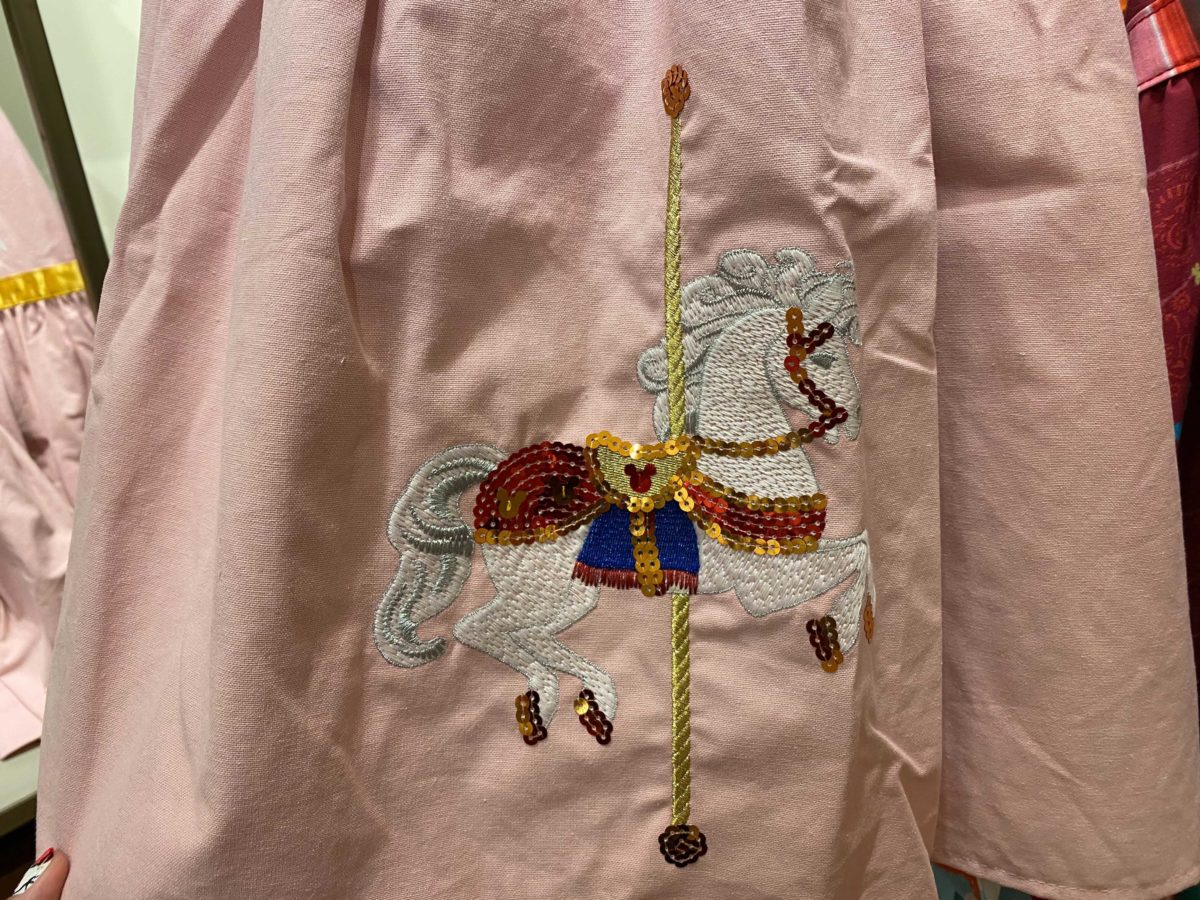 disney-home-kitchen-merch-18