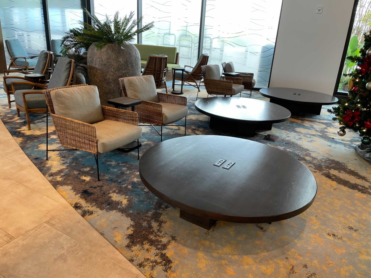 dockside-inn-and-suites-10