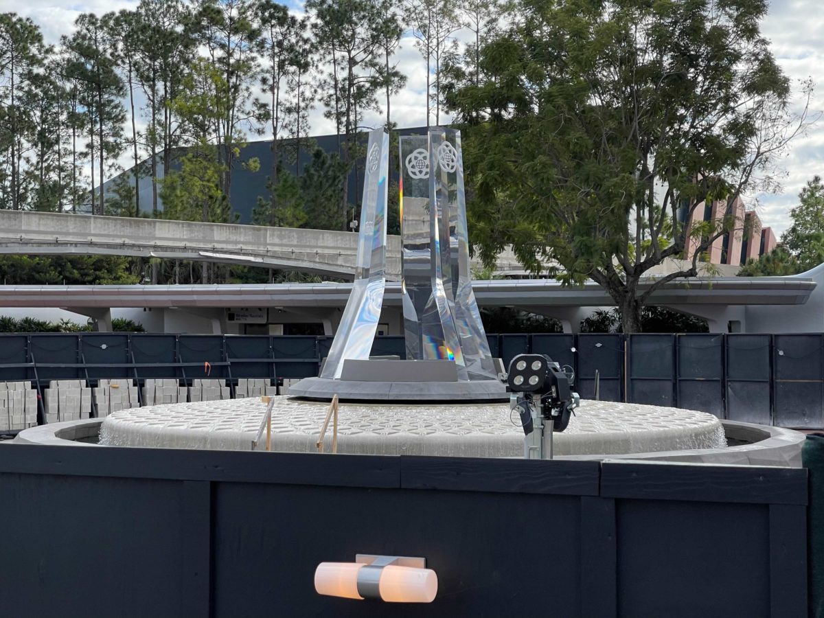 epcot-fountain-12-19-1