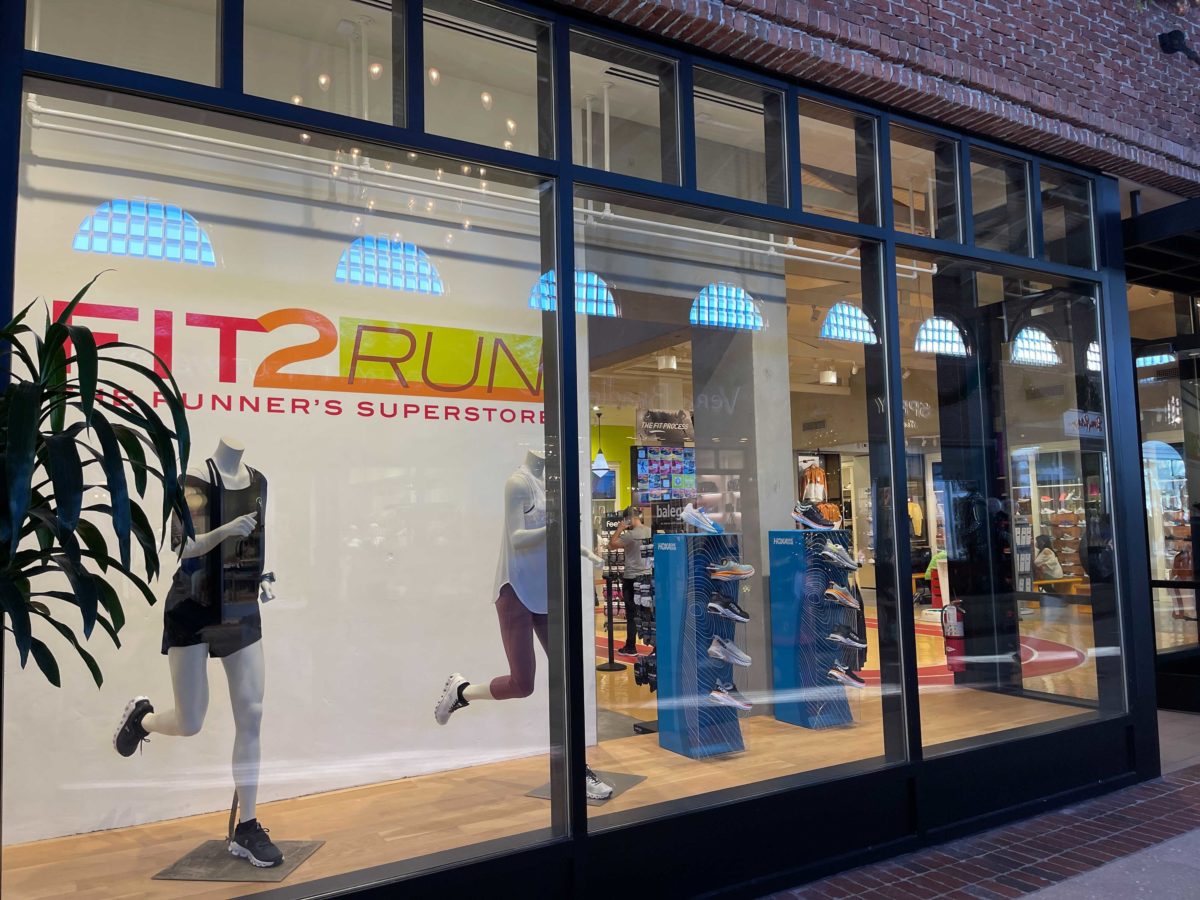 Photos Fit2run Returns To Disney Springs In New Location Wdw News Today
