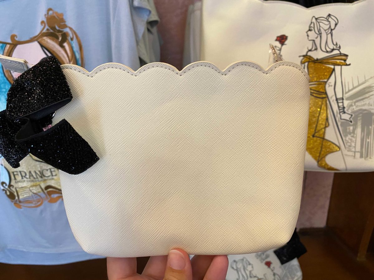 france-belle-merchandise-16