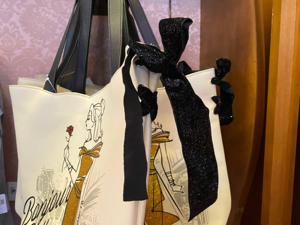 france-belle-merchandise-21