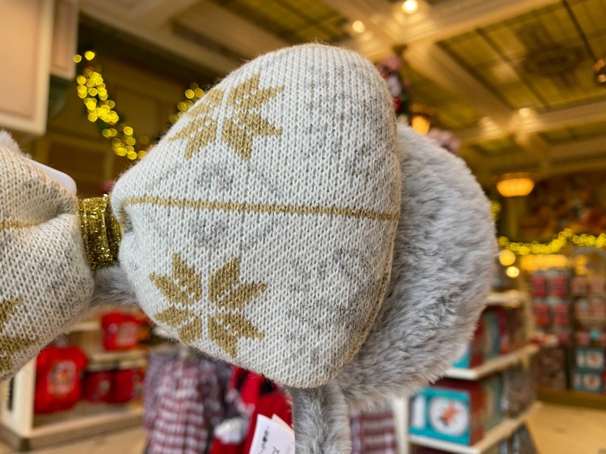 fuzzy-snowflake-ears-2