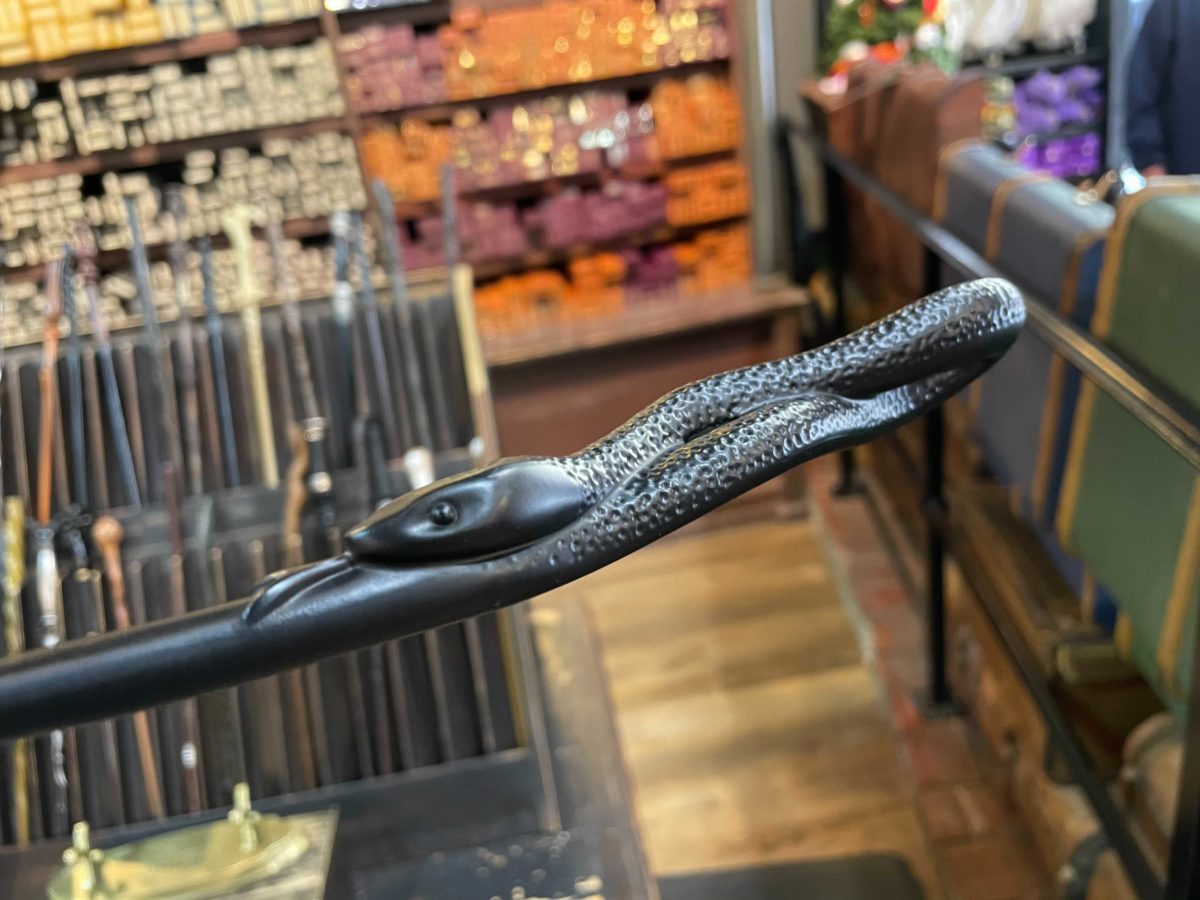 PHOTOS: NEW Gregorovitch and Peter Pettigrew Wands Arrive at Universal