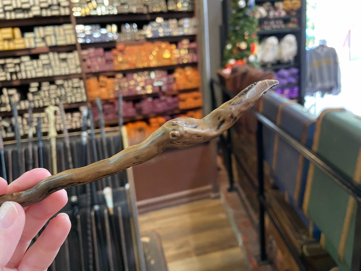 PHOTOS: NEW Gregorovitch and Peter Pettigrew Wands Arrive at Universal