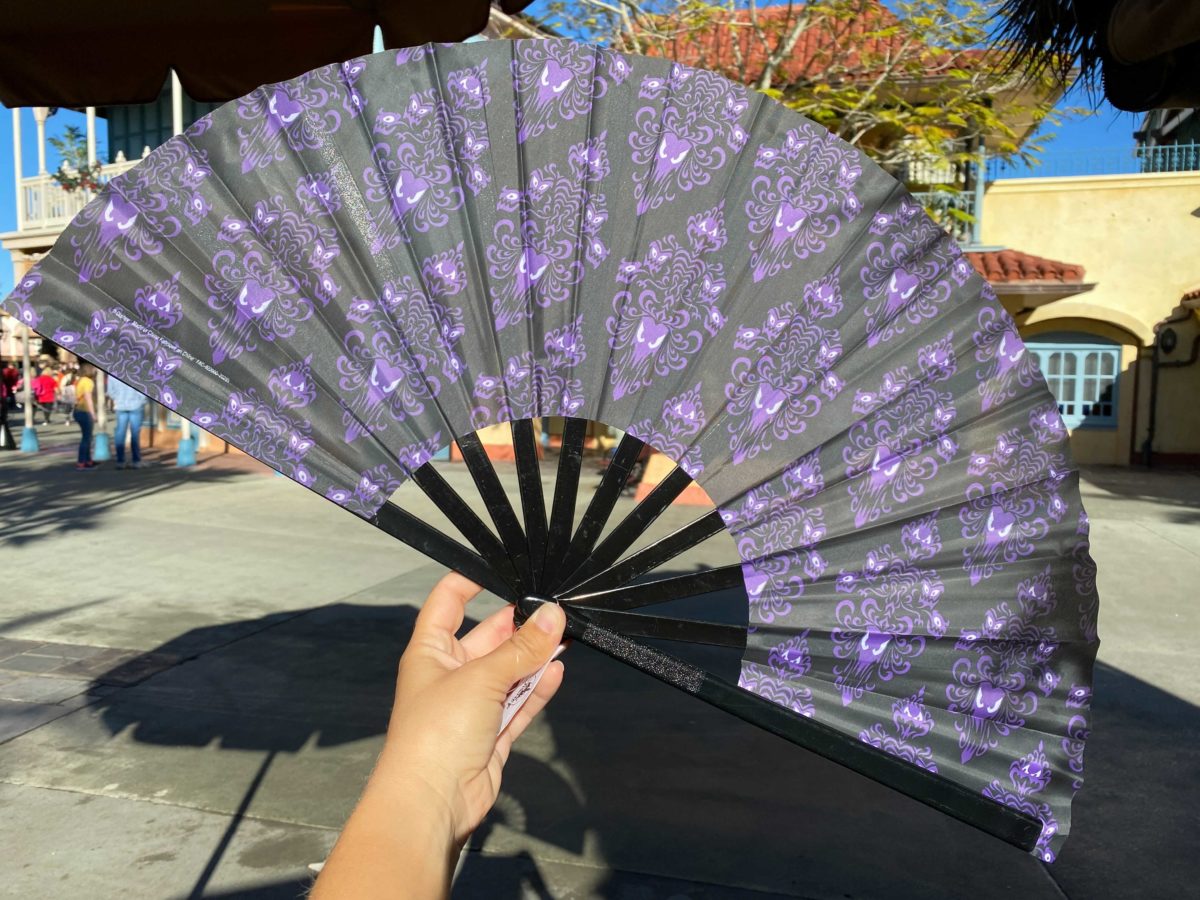 haunted-mansion-fan-5