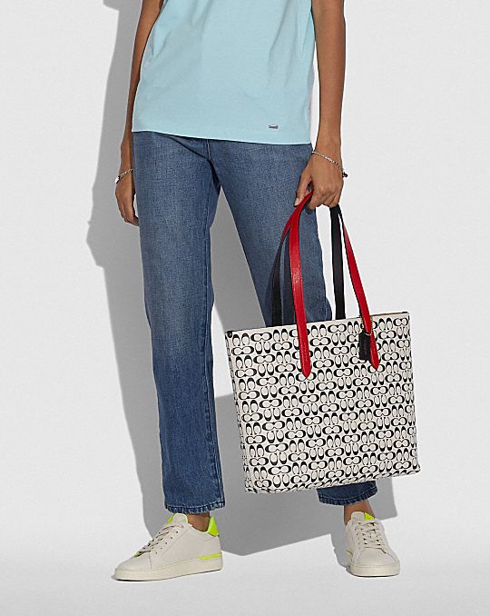 mickey-keith-haring-coach-10
