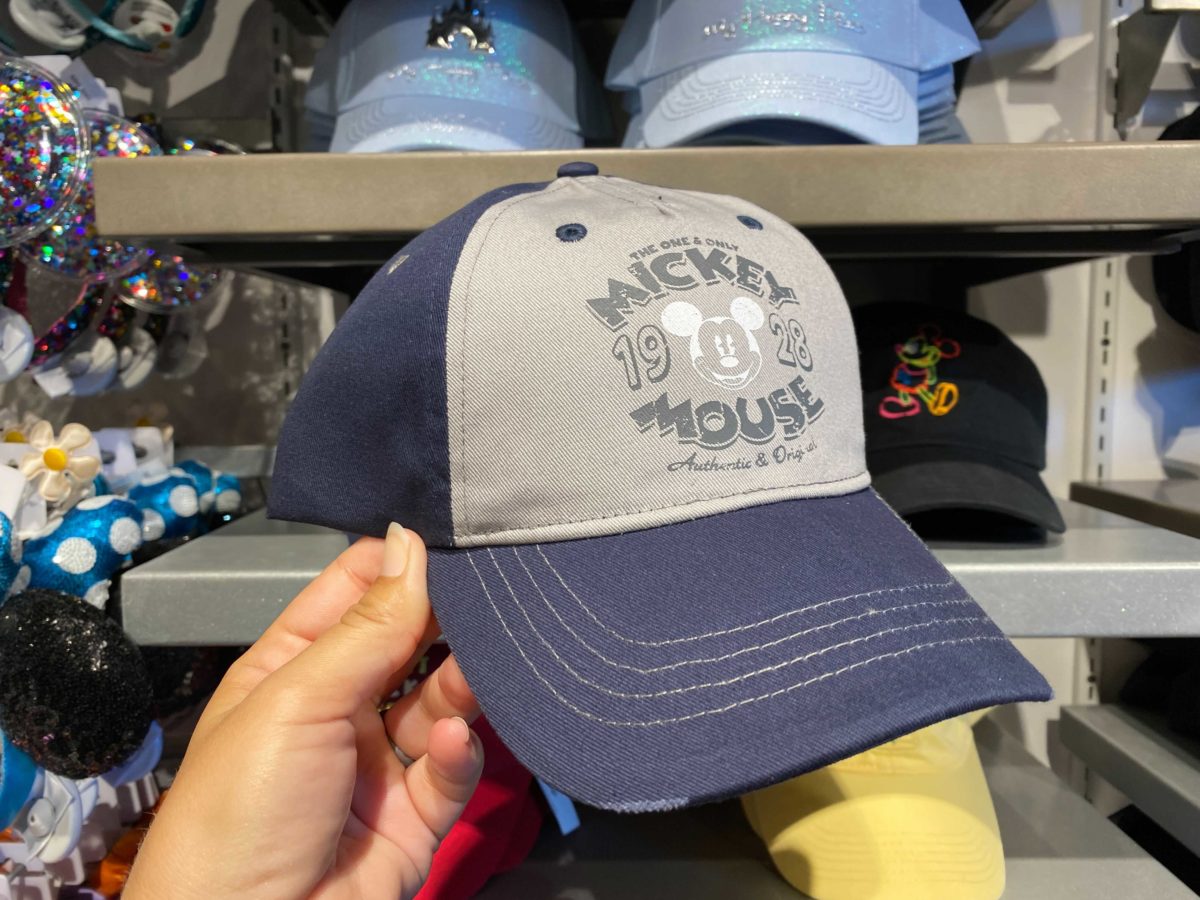 one-and-only-mickey-mouse-cap-4-3266327