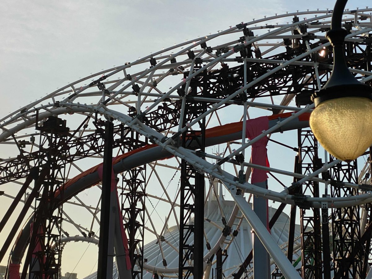 tron-lightcycle-run-construction-december-24-2020-17