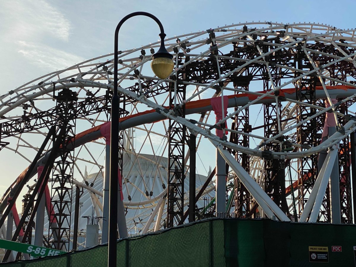 tron-lightcycle-run-construction-december-24-2020-25