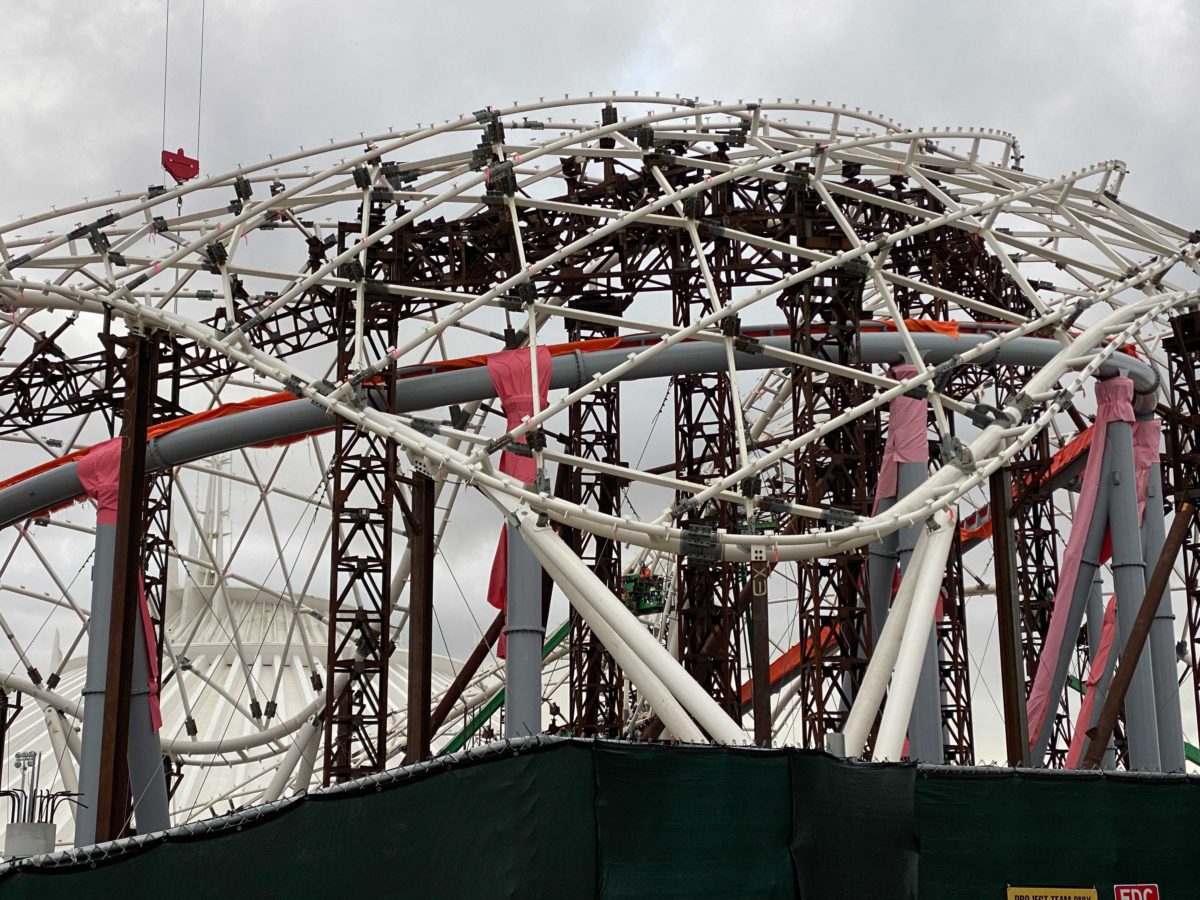 tron-lightcycle-run-construction-december-30-2020-21