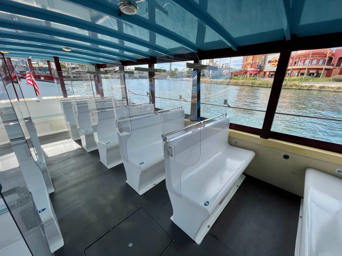 universal-boats-plexiglass-9