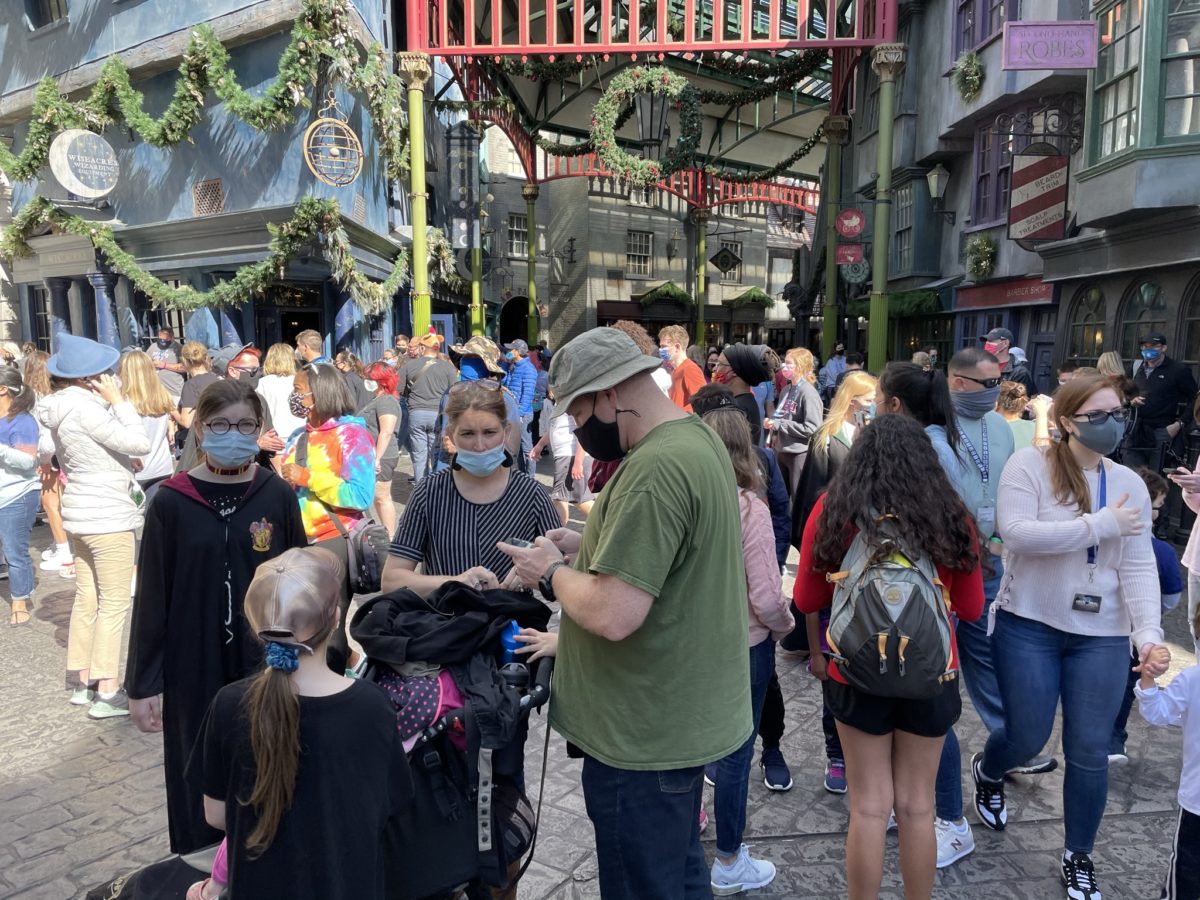 universal-orlando-photo-report-12-21-20-58-4263814