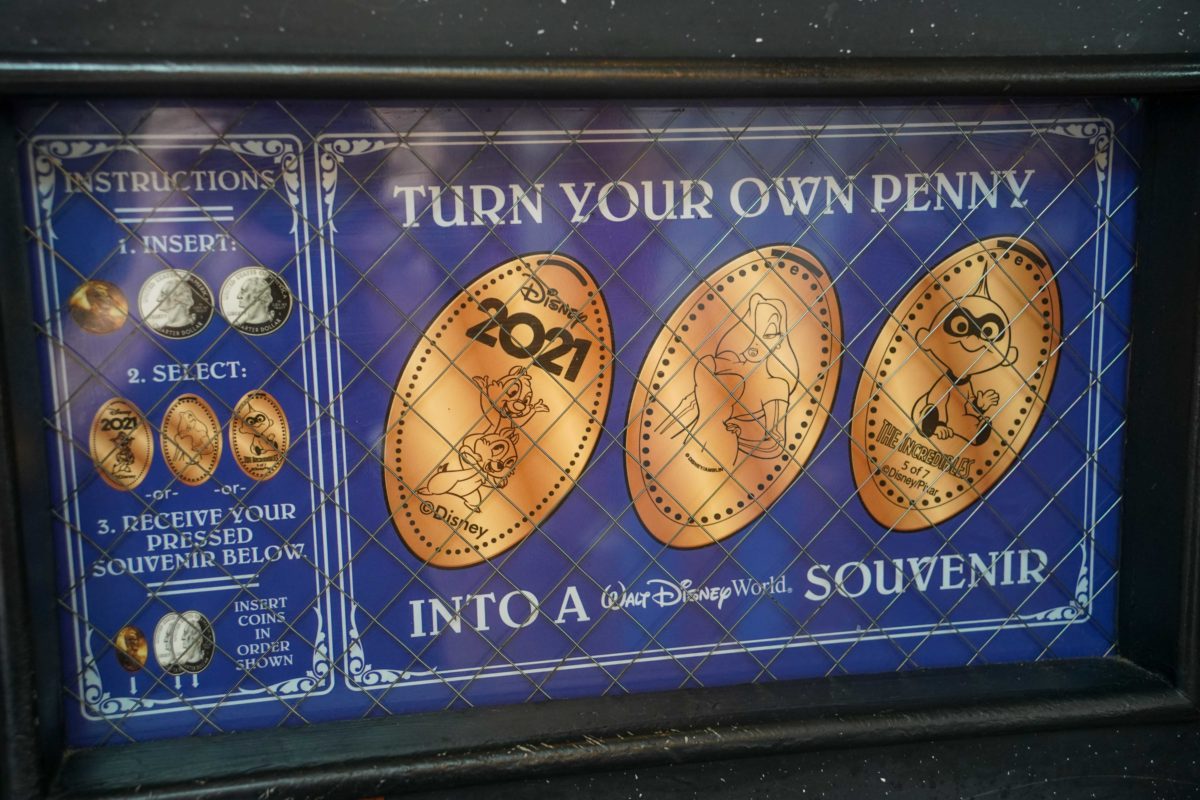 Disney World Pressed Smashed Elongated Penny Long neck Dinosaur Animal AK P91 