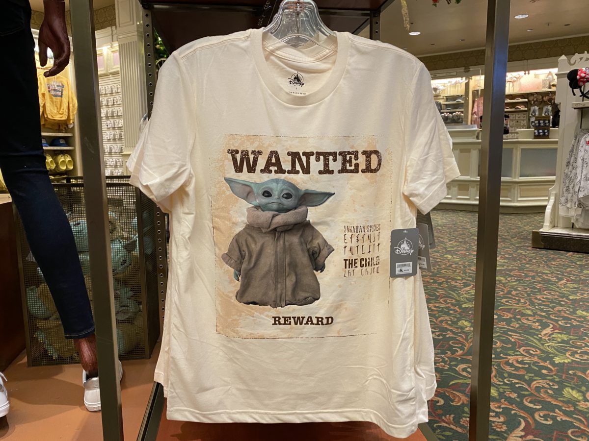 baby-yoda-the-child-wanted-shirt-ladies-magic-kingdom-01042021-9855042