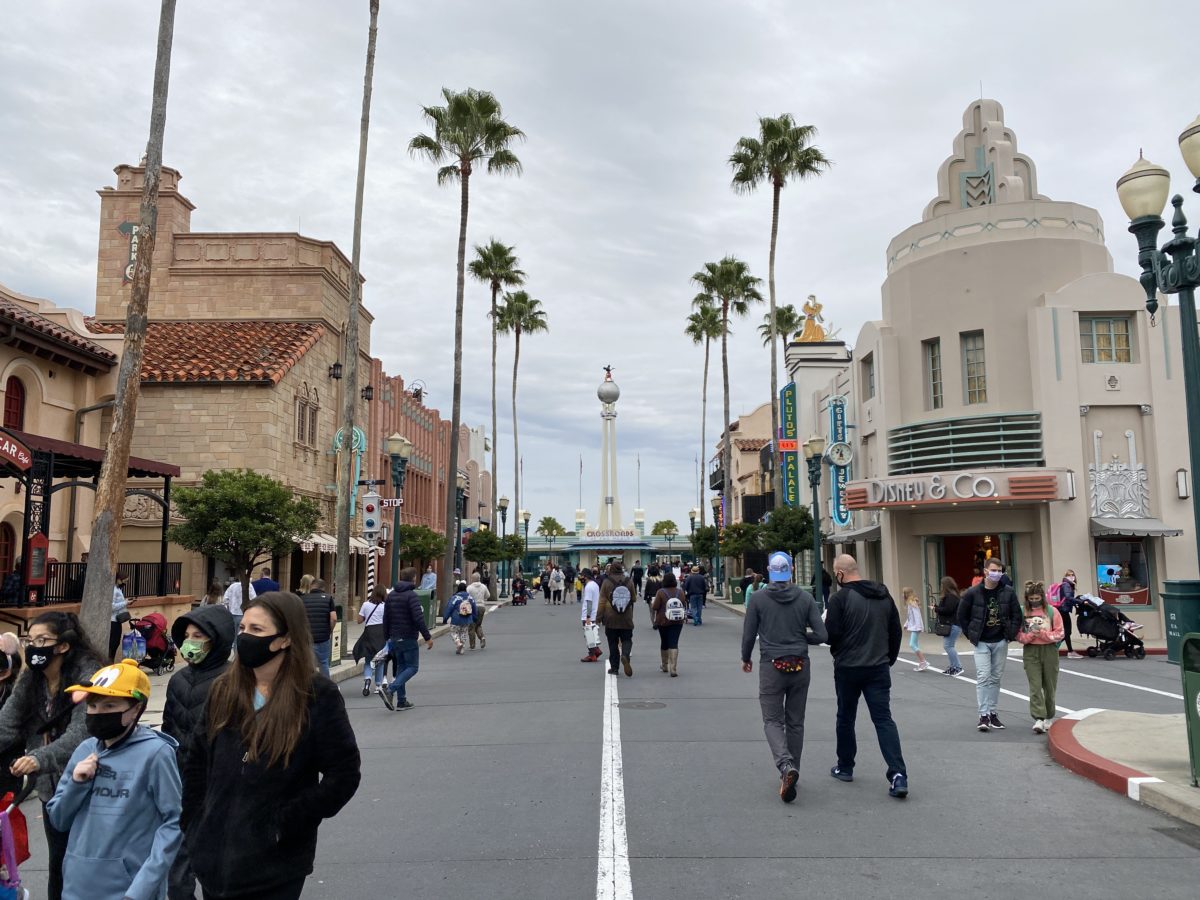 christmas-decorations-gone-from-hollywood-studios-hollywood-boulevard-hollywood-studios-01132021-9689584