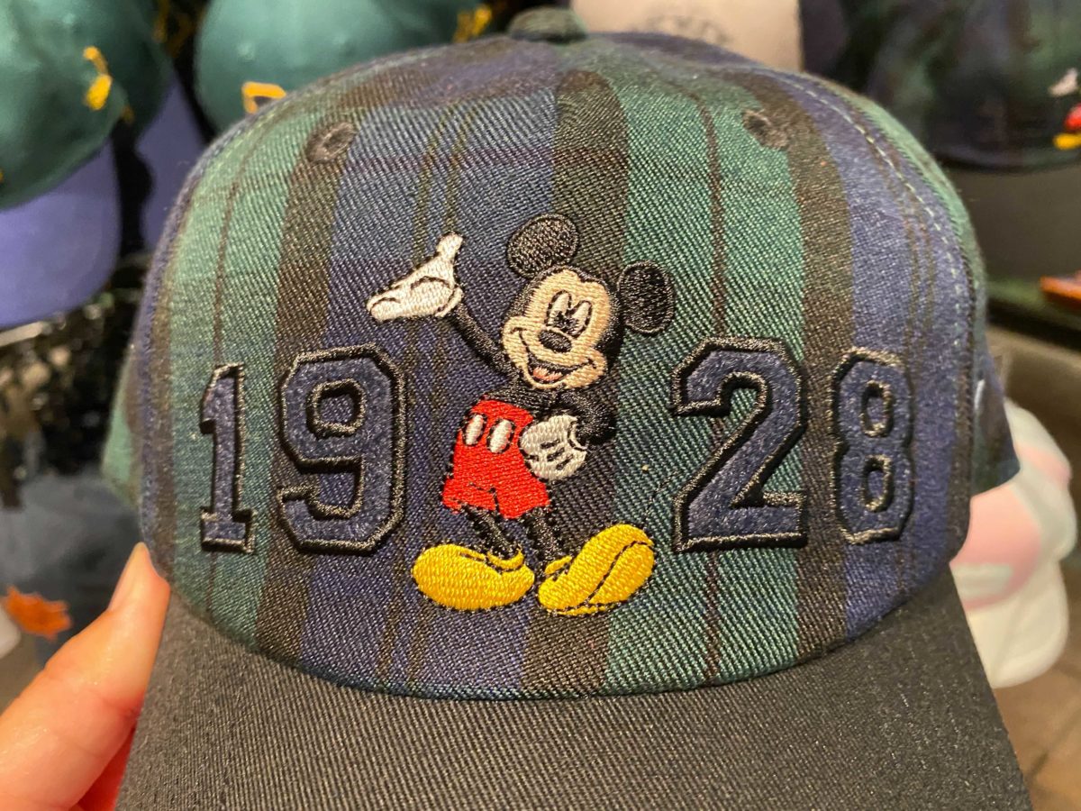 PHOTOS: NEW Mickey Mouse 