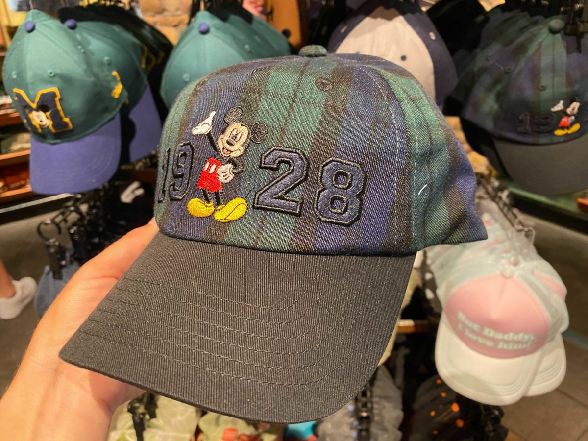 PHOTOS: NEW Mickey Mouse 