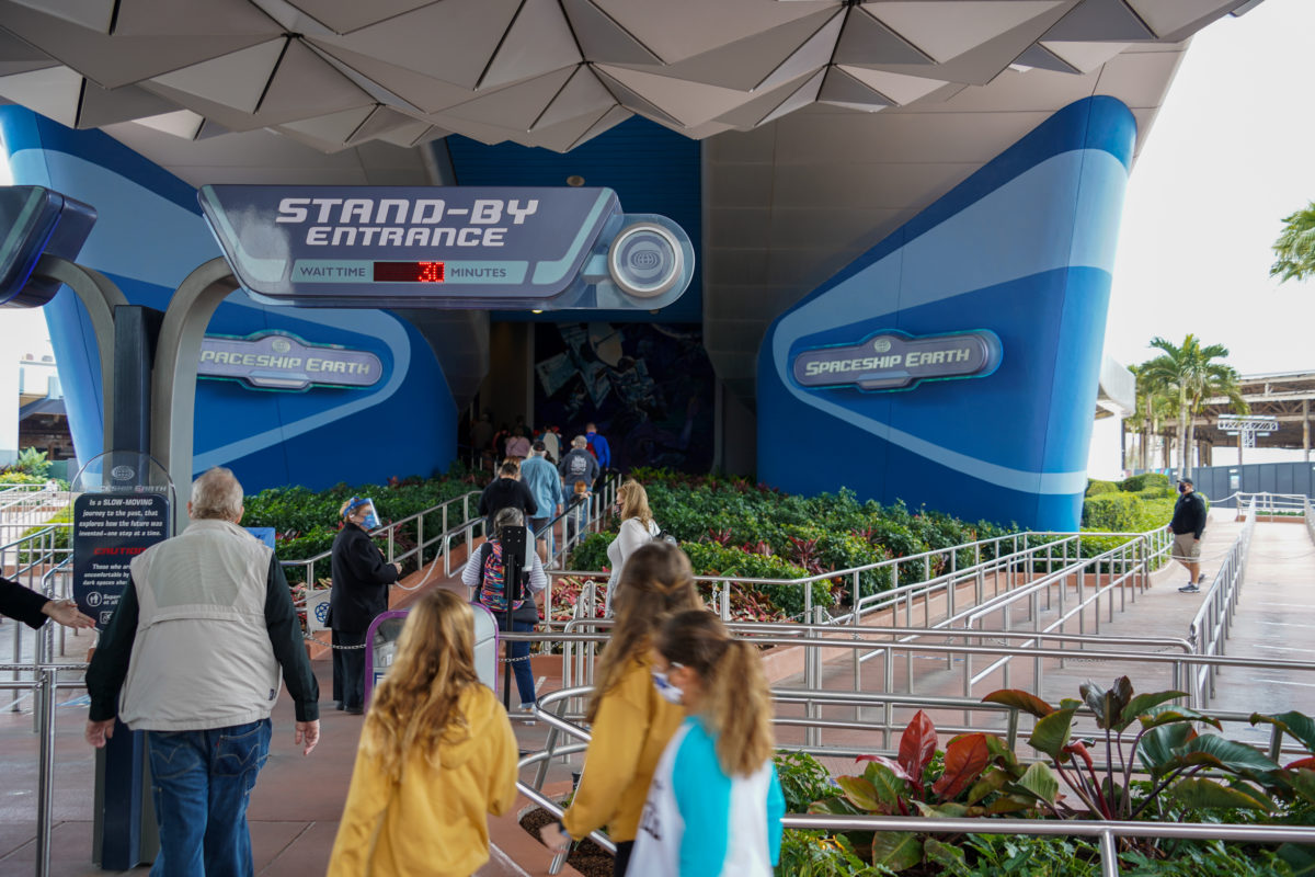 spaceship-earth-line-1-17-21-2591079